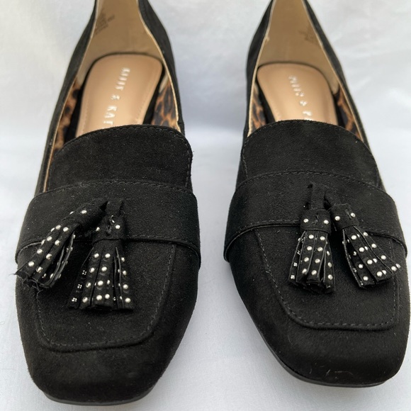 Kelly & Katie Black Microsuede Heel Loafer Tassel Shoes SIZE 6M. NWOT - Picture 1 of 12